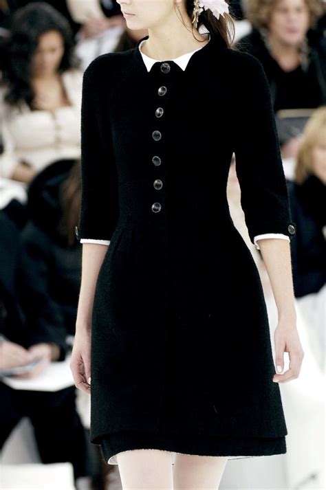 chanel black dress pictures camara|chanel black dress white collar.